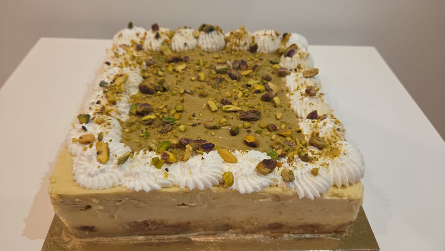 'Pistachio Heaven' Tiramisu (20cm x 20cm)