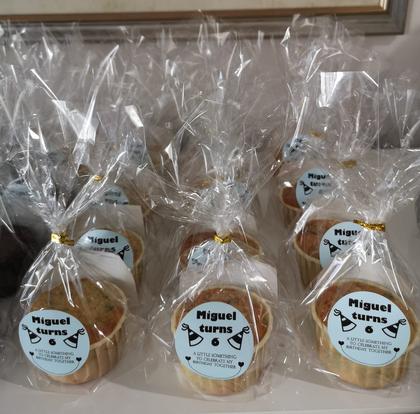 Cupcakes - SCHOOL (Individually Packed - MINIMUM of 16)