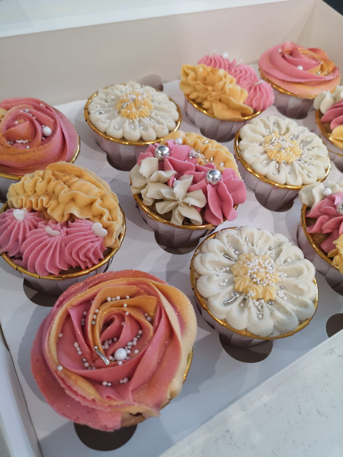 Cupcakes - FANCY (Box x12)